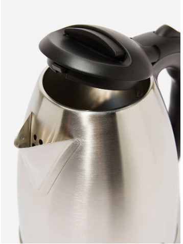 Stainless steel kettle Amal Stainless Steel Electric Kettle 1.8 L refurbished from Revent in uae